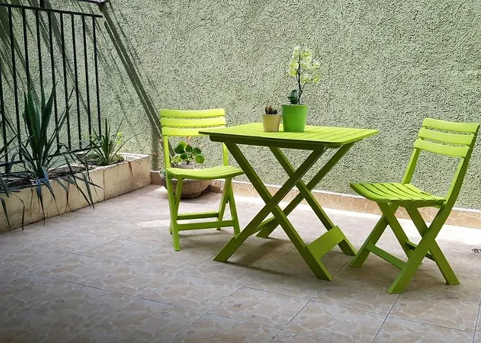 The Cozy Studio, Centre * Várna